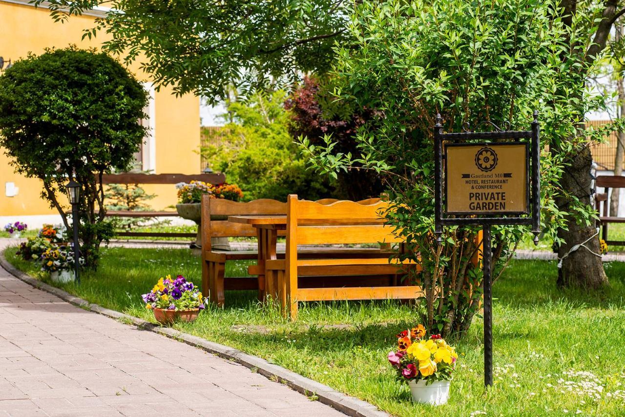 Gastland M0 Hotel & Conference Center Szigetszentmiklos Ngoại thất bức ảnh
