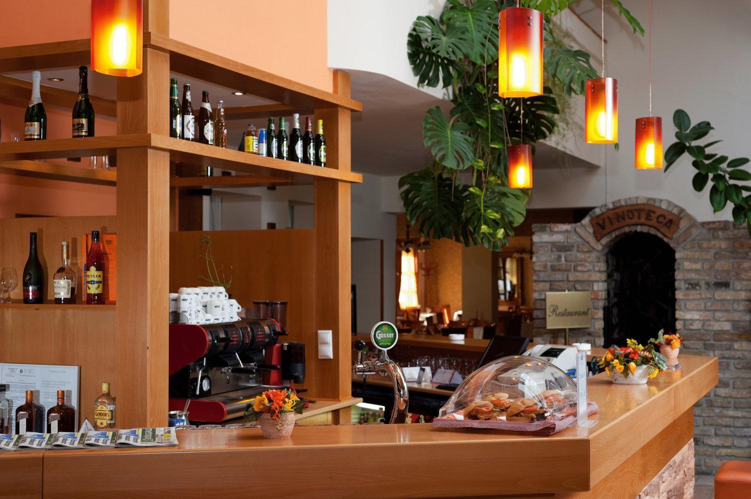 Gastland M0 Hotel & Conference Center Szigetszentmiklos Ngoại thất bức ảnh