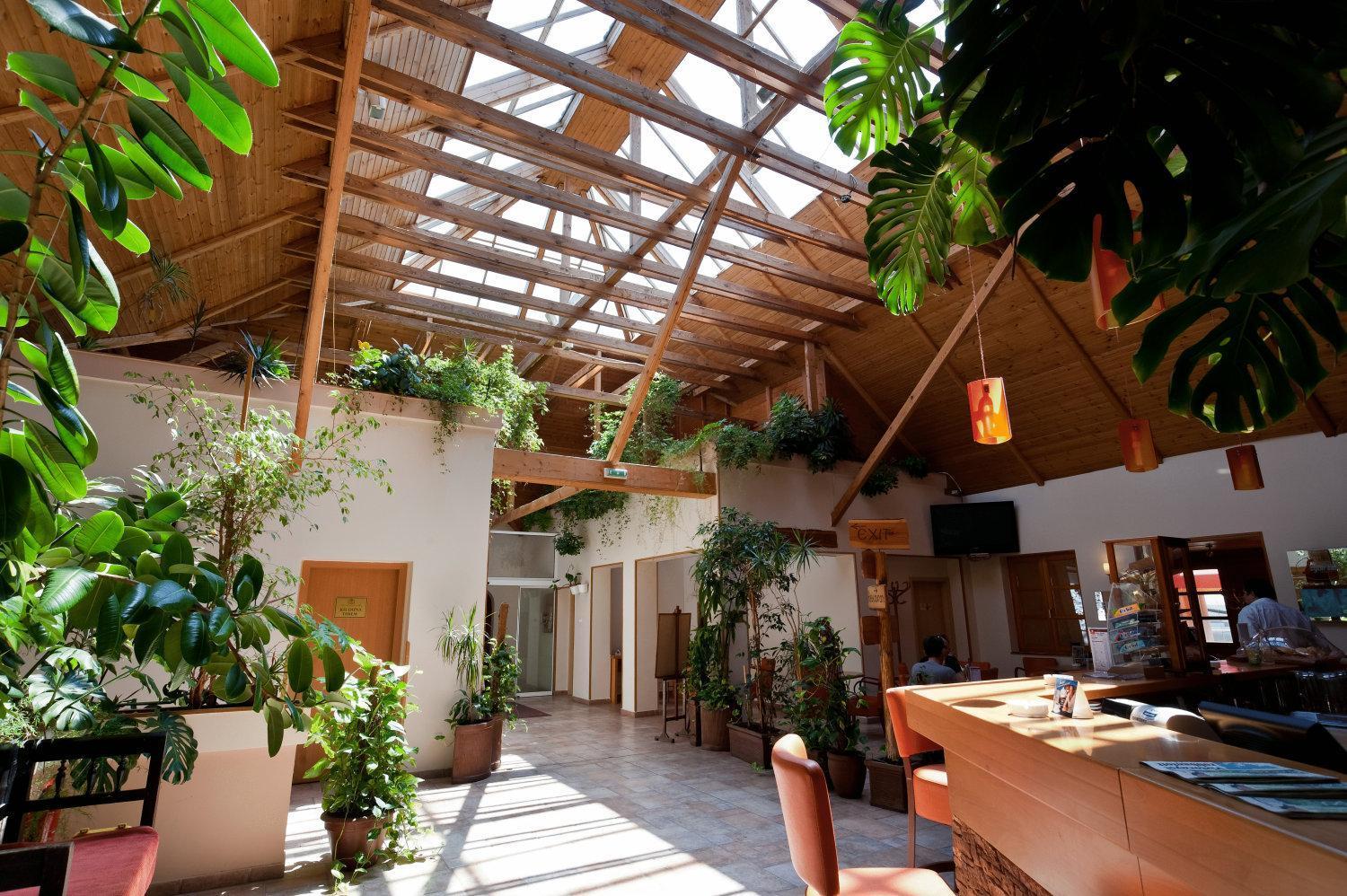Gastland M0 Hotel & Conference Center Szigetszentmiklos Ngoại thất bức ảnh