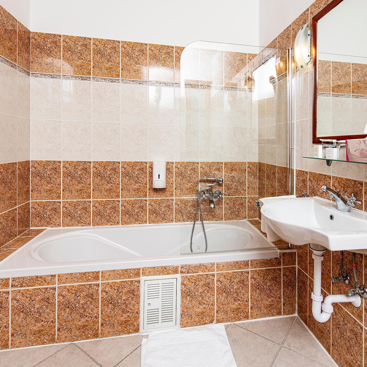 Gastland M0 Hotel & Conference Center Szigetszentmiklos Ngoại thất bức ảnh